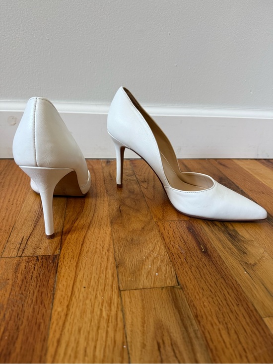 Vince Camuto Shoes - Vince Camuto White Pointed-Toe Stiletto Pumps